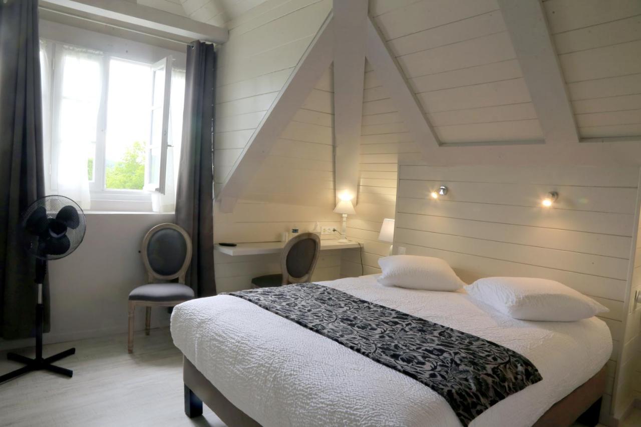 Hostellerie La Bruyere Chalvignac Luaran gambar