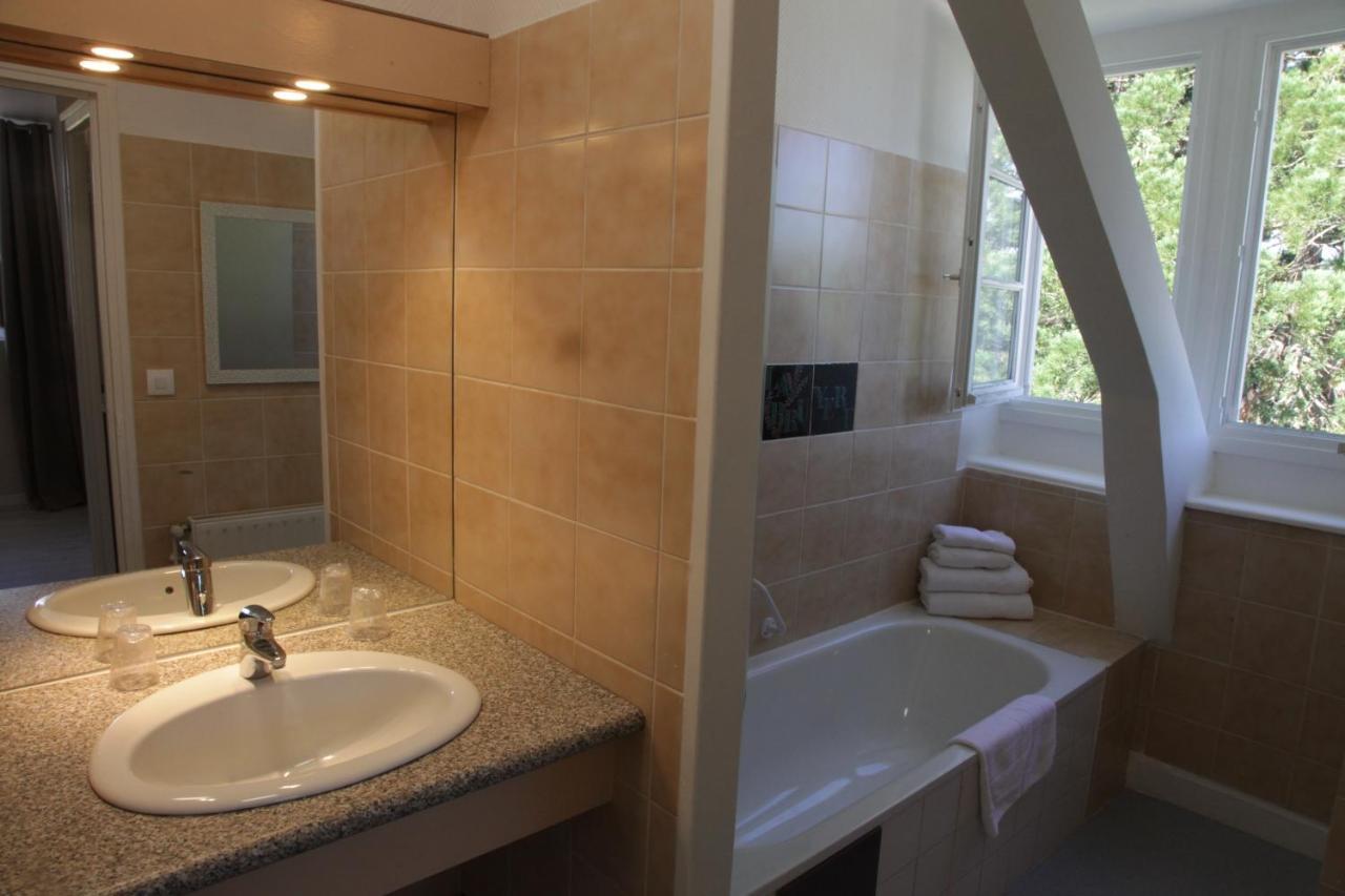 Hostellerie La Bruyere Chalvignac Luaran gambar